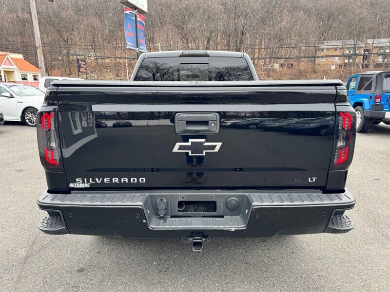 2018 Chevrolet Silverado 1500 LT Z71 Double Cab 4WD - Image 4