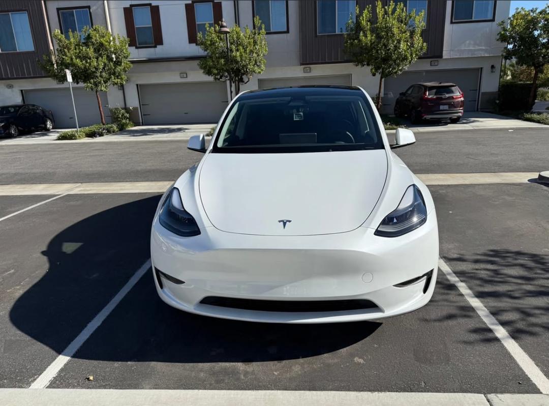 2024 Tesla Model Y Long Range AWD