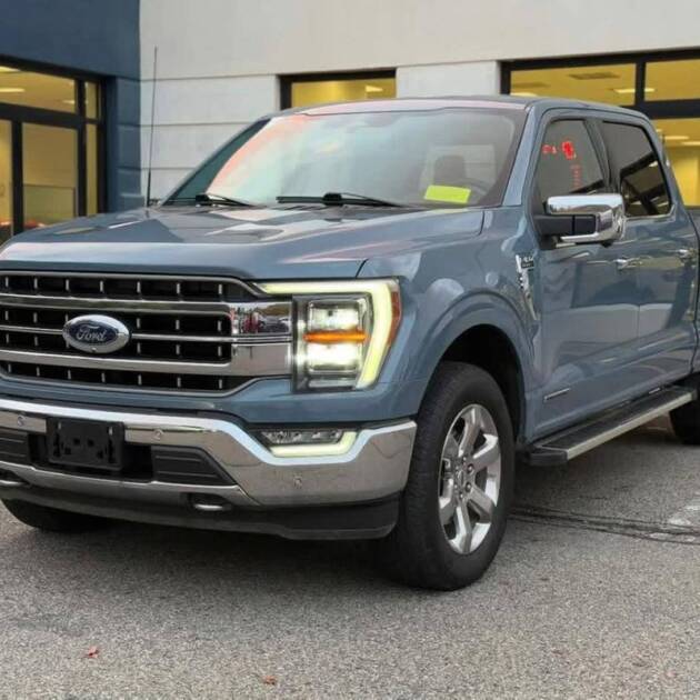 2023 Ford F-150 XLT PowerBoost Hybrid 4X4